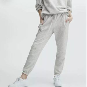 Fabletics Go-To Jogger Sweatpants Beige Plus Size 4X RN134638 Comfy Soft Perfect